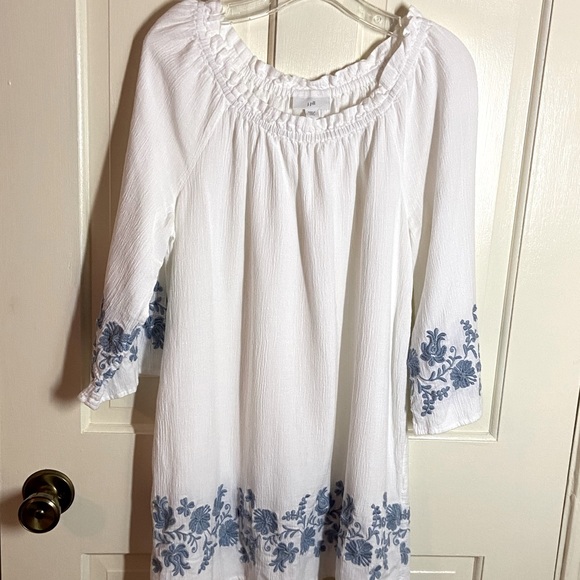 J. JILL Bohemian White Off/On Shoulder Embroidered Gauzy Top Sz XS - Picture 3 of 6